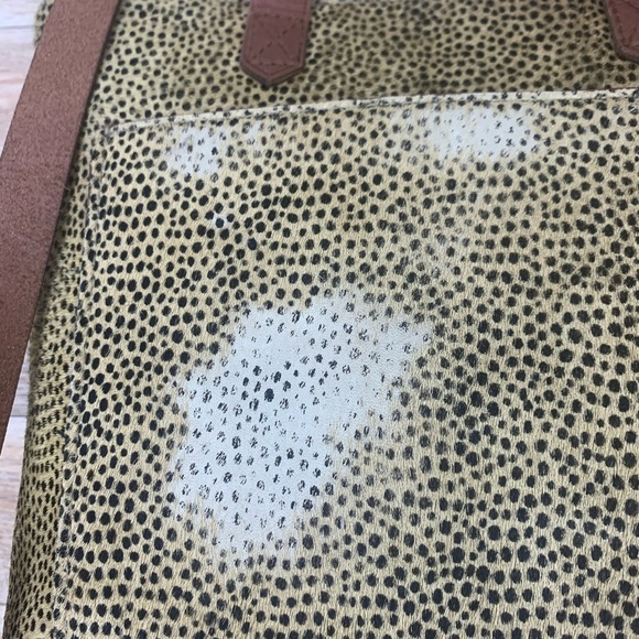 Madewell
The Zip-Top Small Transport Crossbody - Picture 14 of 15